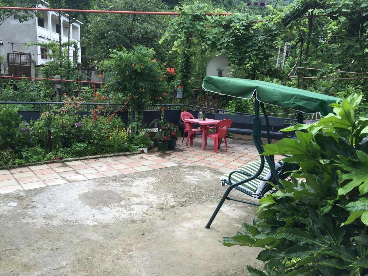 Guest House Nona Gonio Exterior foto